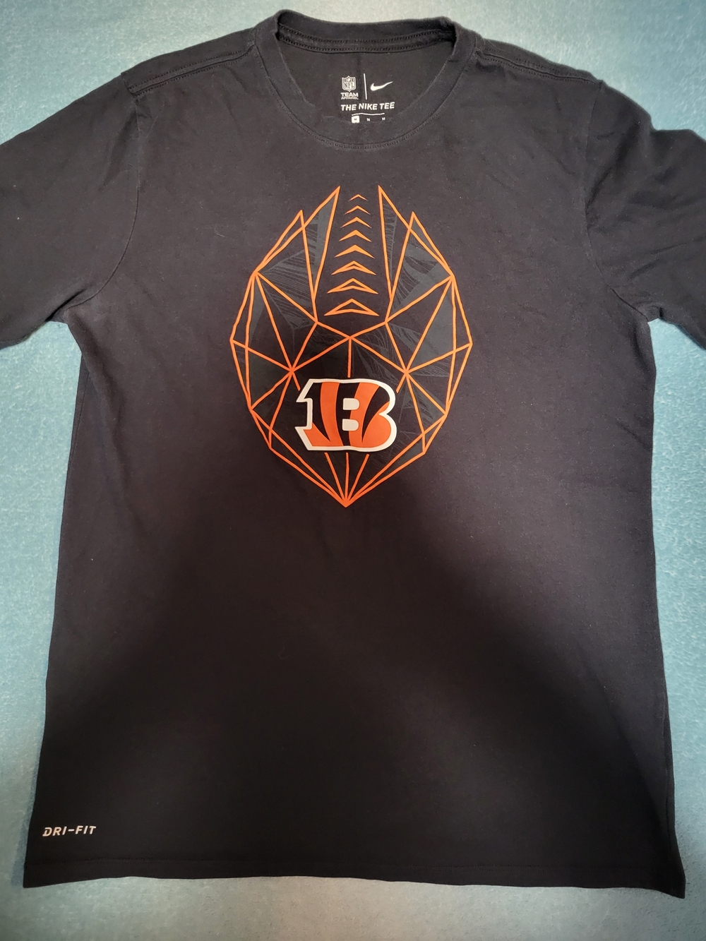 Nike Men’s Black Cincinnati Bengals Graphic Dri-FIT Tee